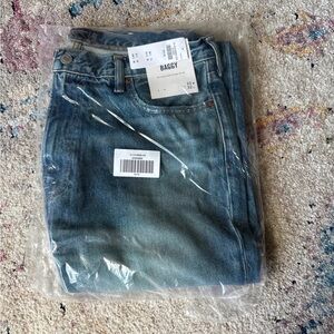 Men’s Baggy Blue Jeans